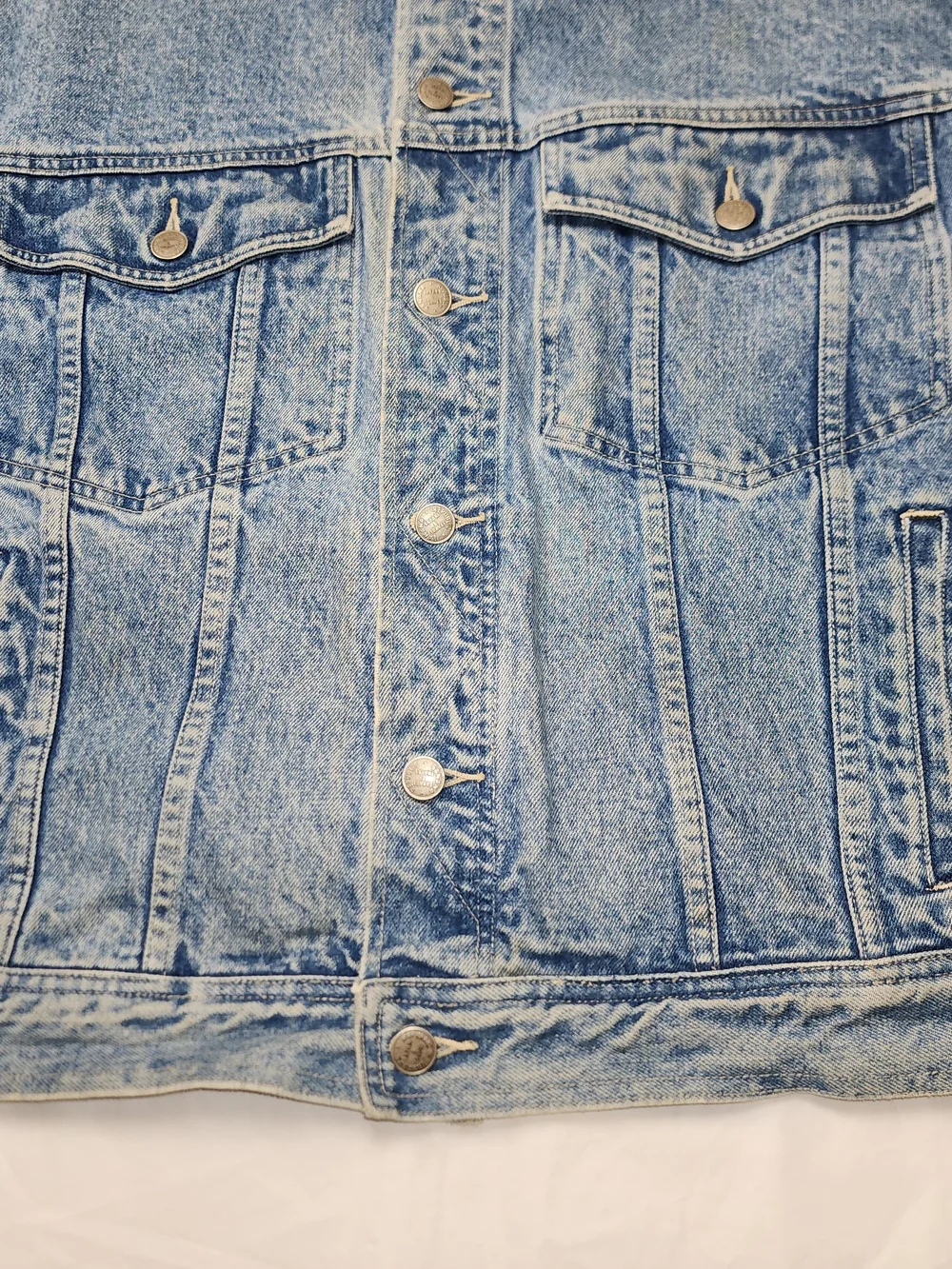VTG BANANA REPUBLIC Men's Acid- Wash Denim Trucker Jacket Size Large